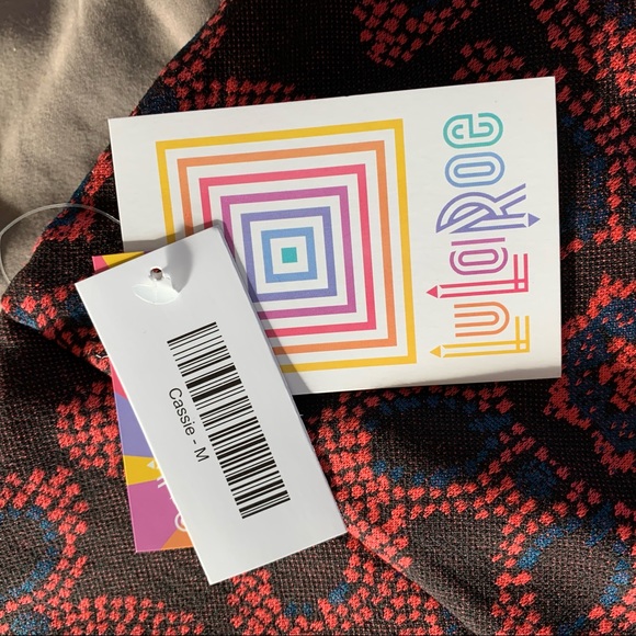 LulaRoe Cassie pencil skirt NWT Medium Fall print - Picture 3 of 3